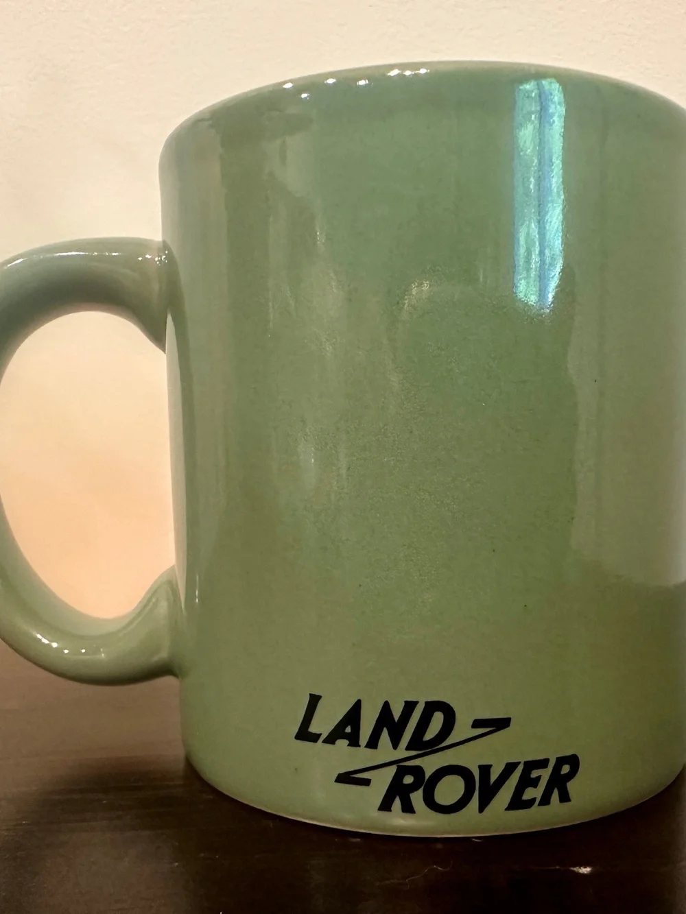 Land Rover official land